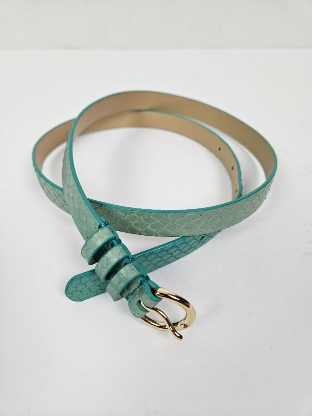 J. Crew Triple Loop Turquoise Snake Embossed Leather Skinny Belt S A8107 - Picture 2 of 7